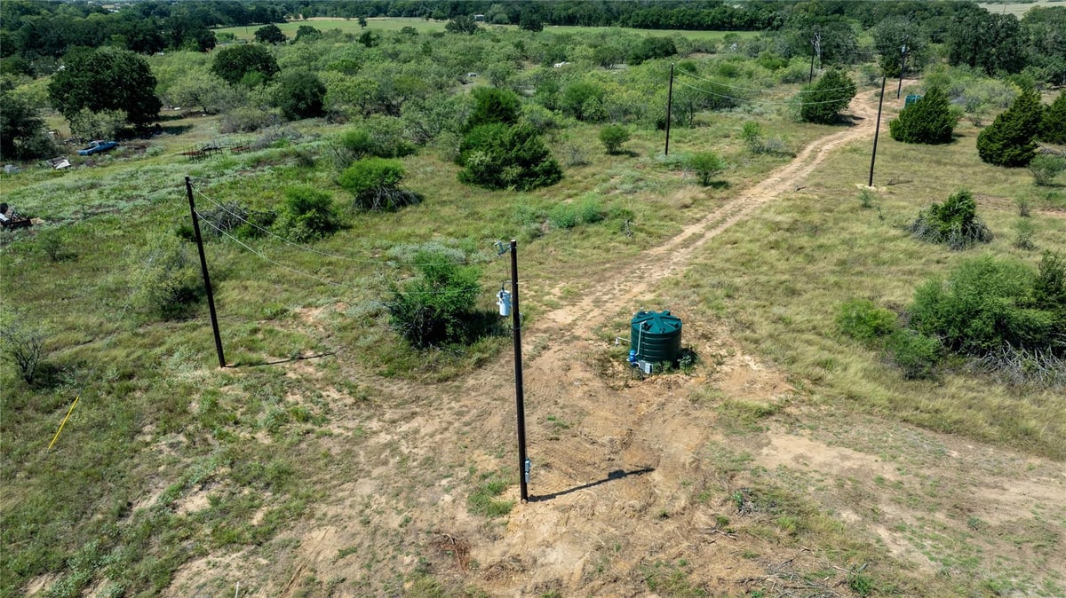 View 200 Tumbleweed Trl in Dale 200 Tumbleweed Trl - front exterior - Luxury lot in Dale, Dale, TX