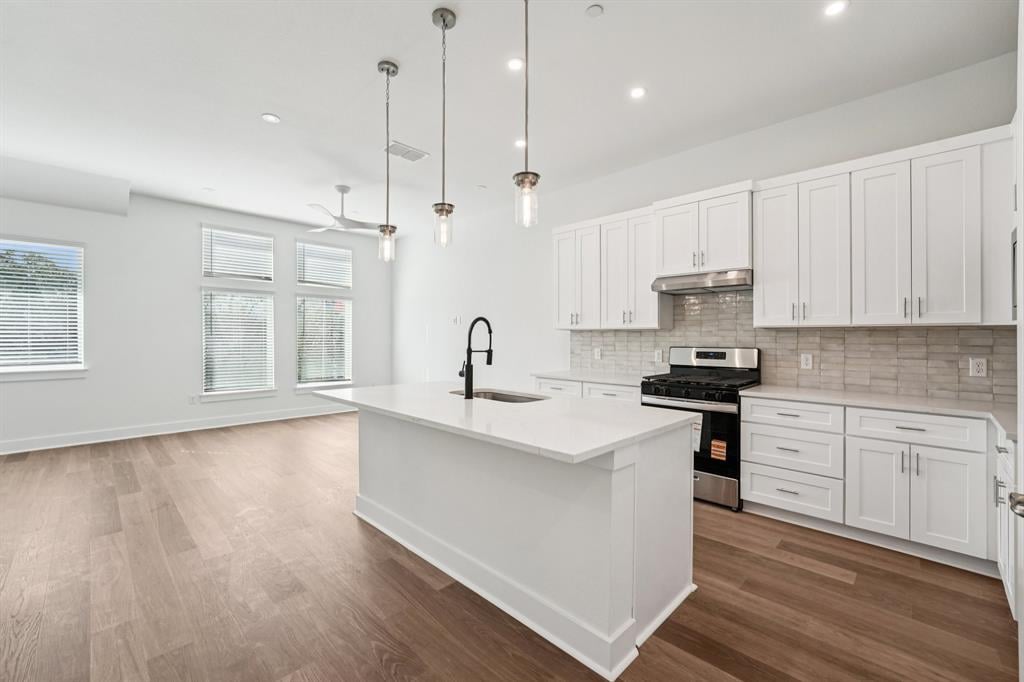 View 200 W 56th ST Unit #8101 in Koenig Townhomes 200 W 56th ST Unit #8101 - property photo 1 - Luxury home in Koenig Townhomes, Austin, TX