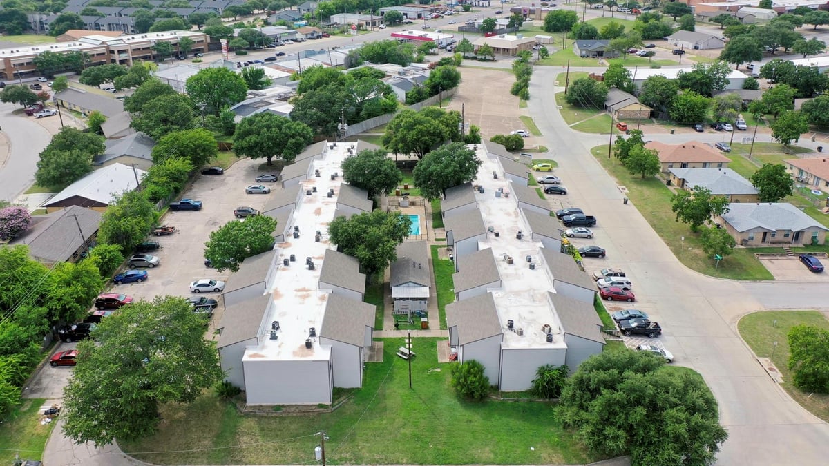 Primary bedroom at 2000 Kazmeier Plz - Greenfield Plaza, Bryan, TX