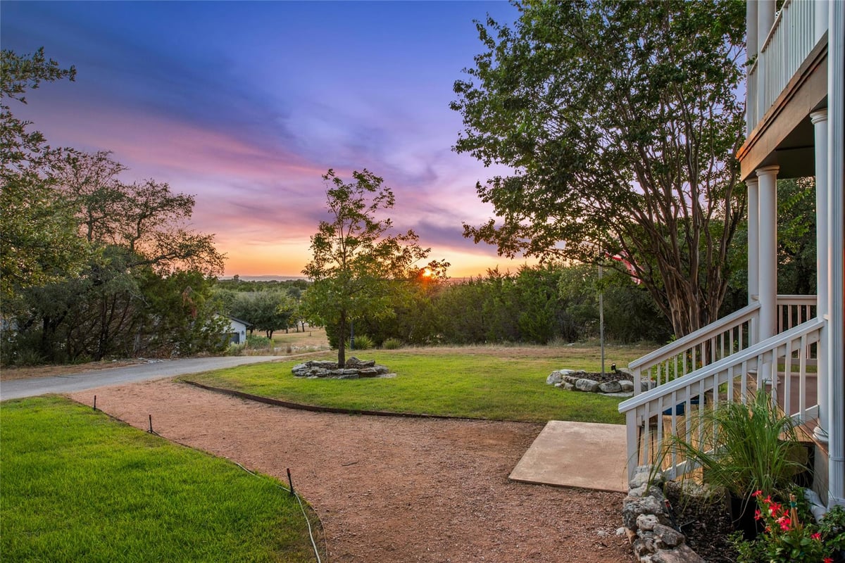 View 20000 Victoria Chase RD in 7 Porticos 20000 Victoria Chase RD - property photo 1 - Luxury home in 7 Porticos, Lago Vista, TX