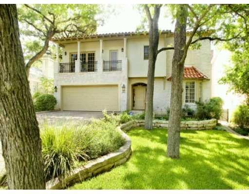 View 2001 Mountain View Rd in Tarrytown 2001 Mountain View Rd - property photo 1 - Luxury home in Tarrytown, Austin, TX