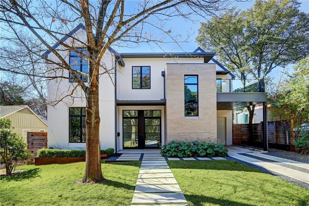 View 2009 Bowman Ave in Tarrytown 2009 Bowman Ave - property photo 1 - Luxury home in Tarrytown, Austin, TX