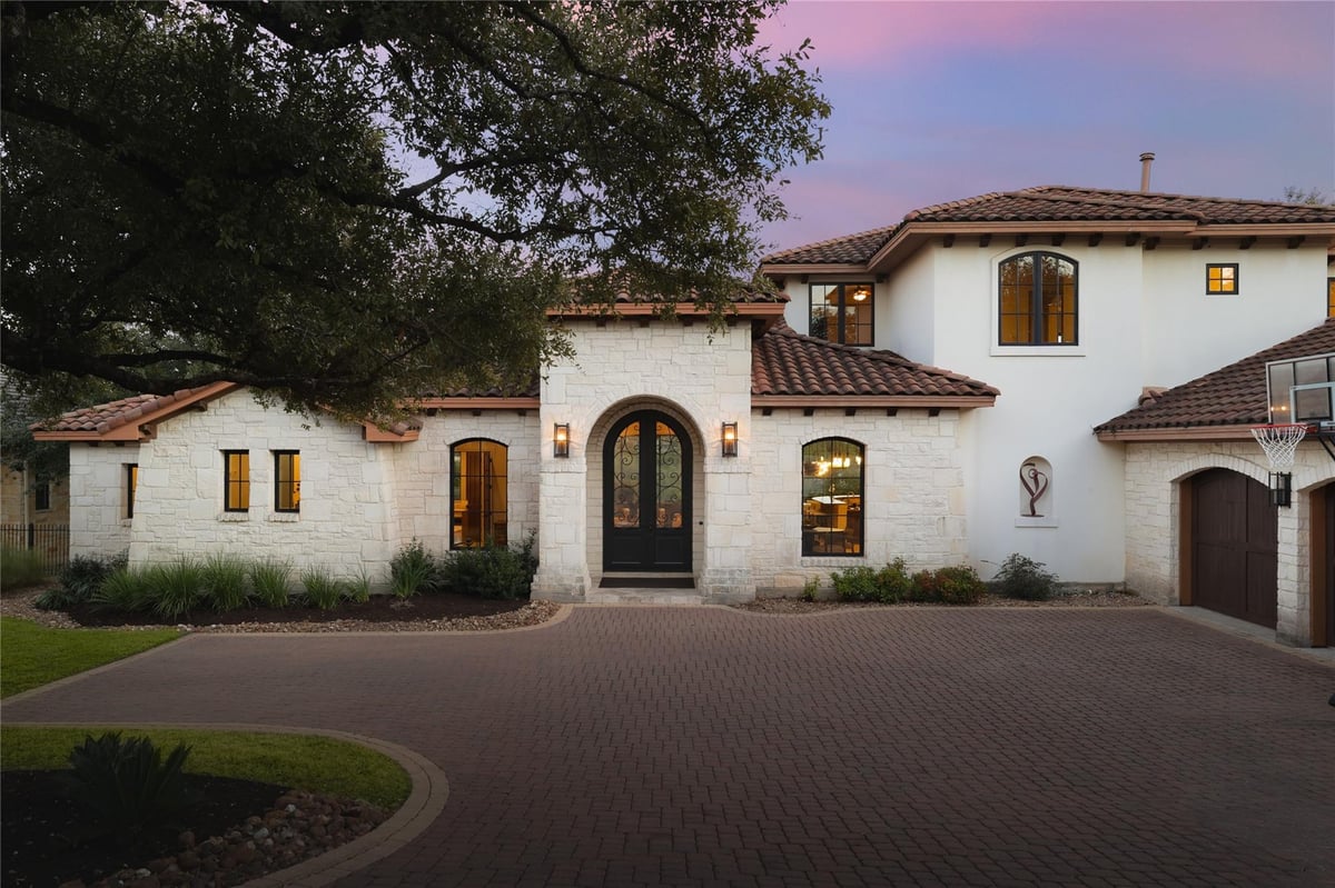 View 201 Brandon Way in Seven Oaks Sec 05 201 Brandon Way - front exterior - Luxury home in Seven Oaks Sec 05, Austin, TX