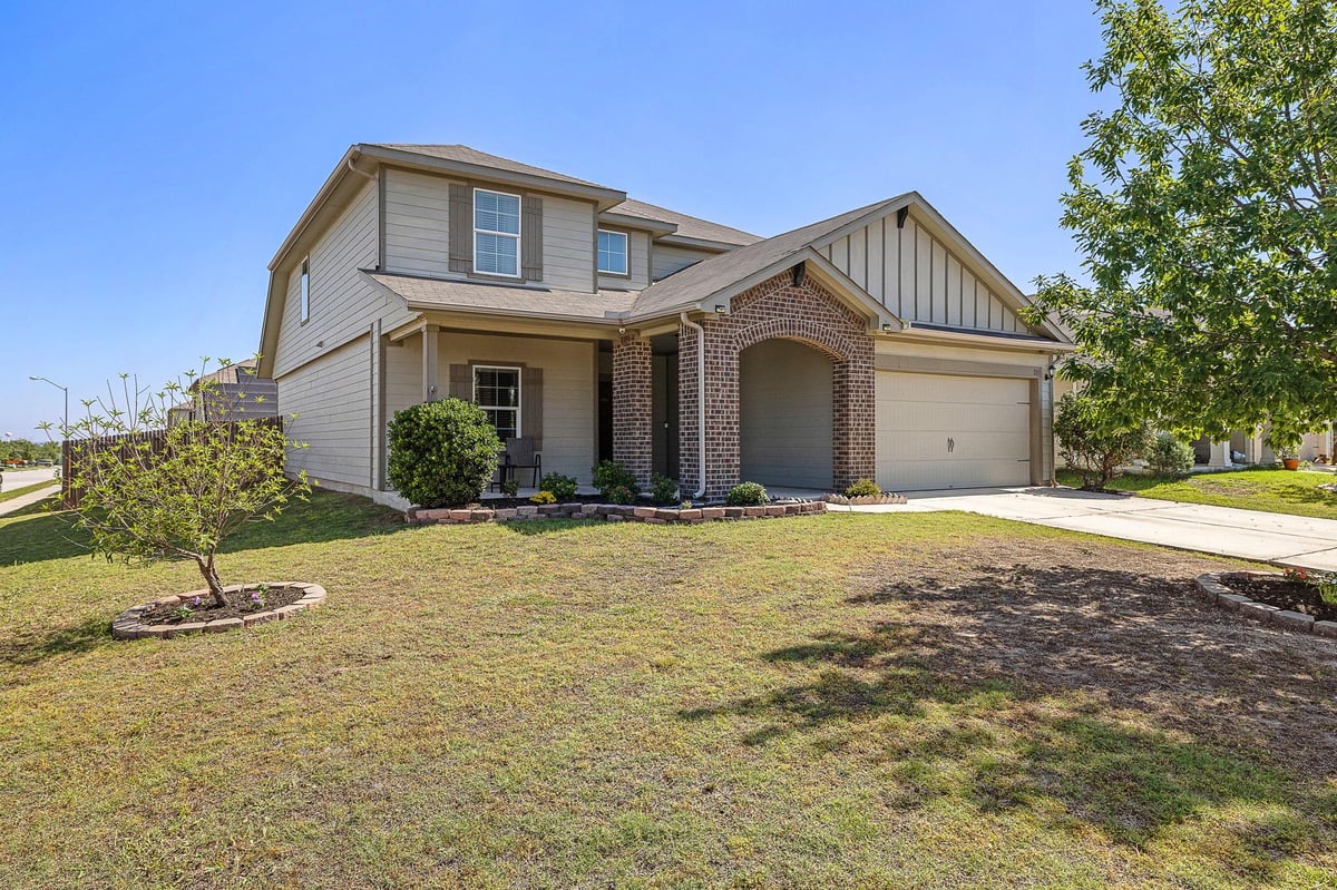 View 201 Garcitas Creek LN in Riverwalk Ph 3 Sec 3 201 Garcitas Creek LN - front exterior - Luxury home in Riverwalk Ph 3 Sec 3, Hutto, TX