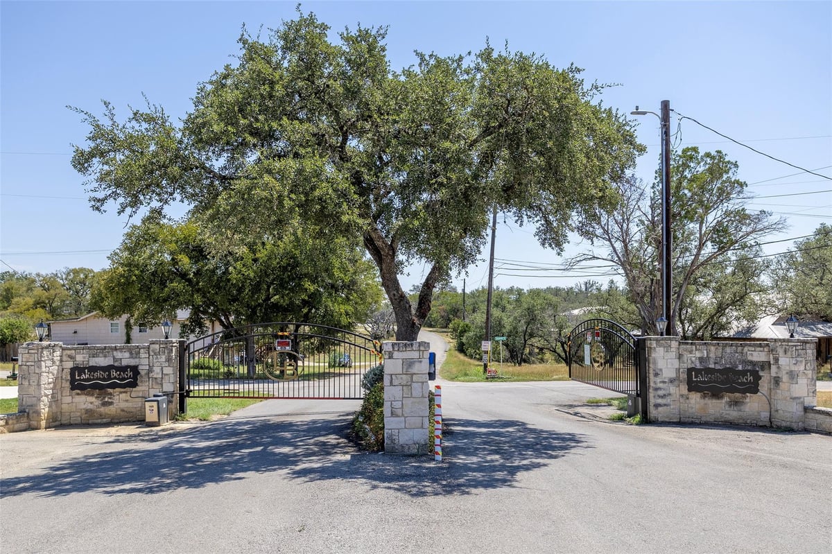 View 201 Laurel Ln in Lakeside Beach 201 Laurel Ln - property photo 1 - Luxury home in Lakeside Beach, Spicewood, TX
