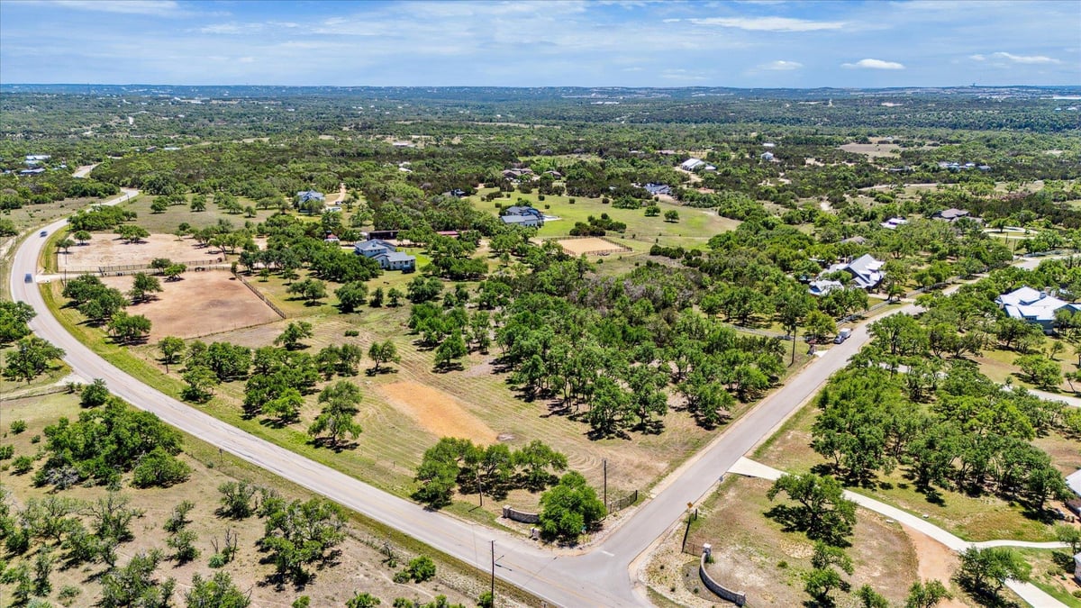 Living area at 201 Medlin Creek Loop - Medlin Creek Ranch Ph One, Dripping Springs, TX
