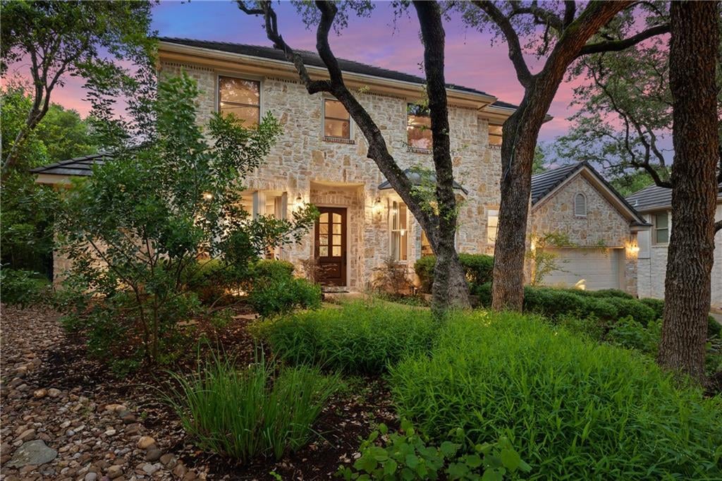 View 2013 Rue De St Tropez in Westlake Hills 2013 Rue De St Tropez, photo 1, Westlake Hills, Austin, TX