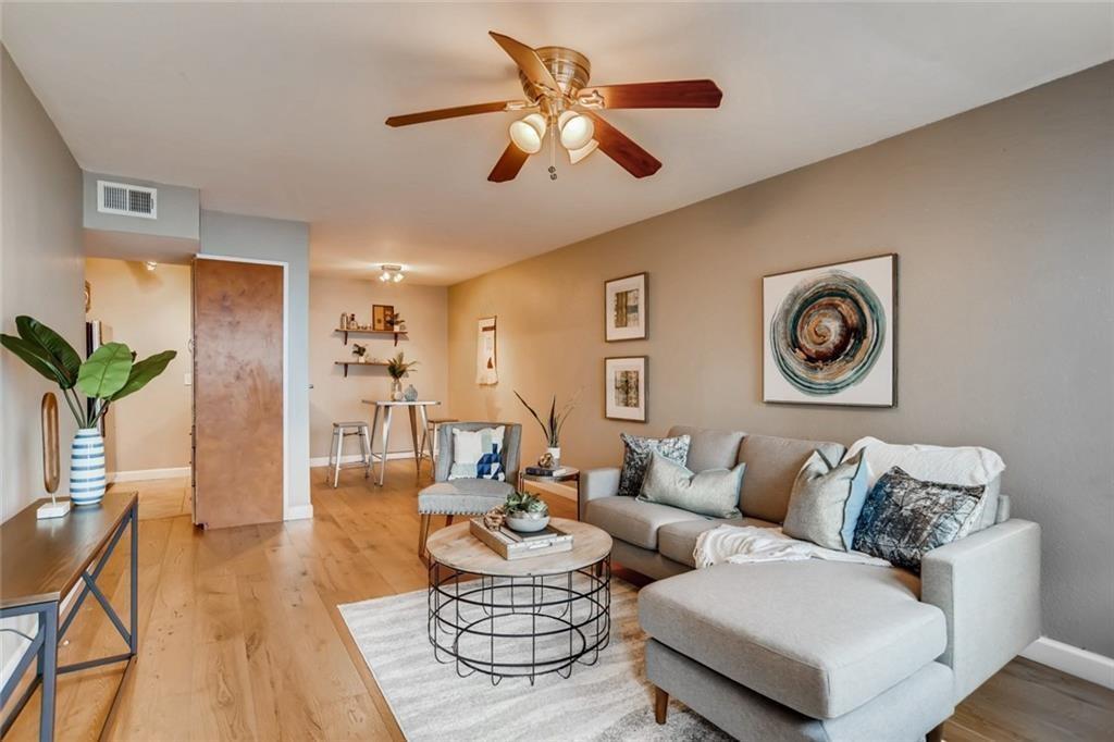 View 2020 S Congress Ave Unit #2220 in 2020 Congress Condo 2020 S Congress Ave Unit #2220 - property photo 1 - Luxury home in 2020 Congress Condo, Austin, TX