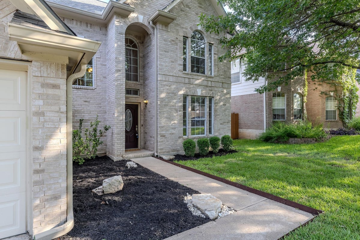 View 2021 Wood Glen DR in Round Rock 2021 Wood Glen DR, photo 1 of 40, Round Rock, Round Rock, TX