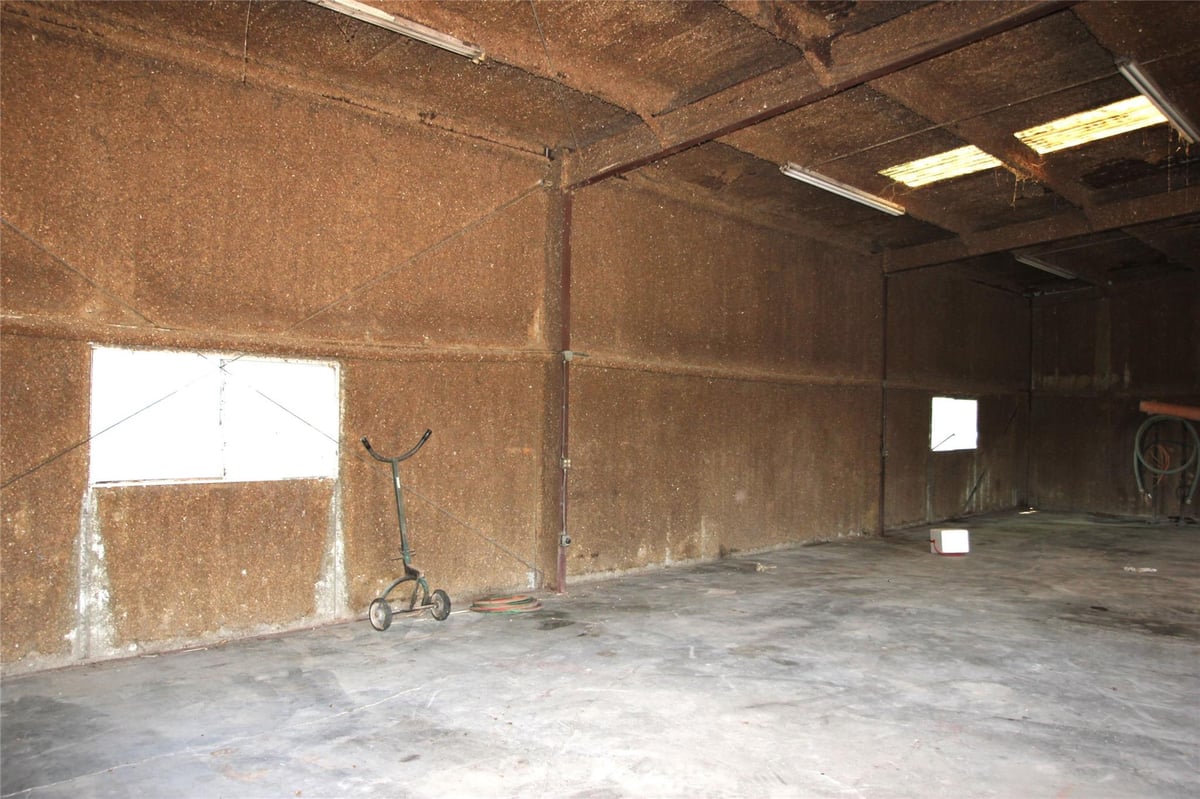 Primary bedroom at 20218 Keilman Ln - shallow creek, Pflugerville, TX