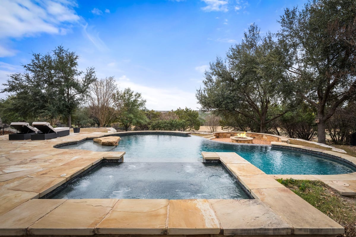 View 2024 University Club Dr in Steiner Ranch Ph 01 Sec 10C 2024 University Club Dr - front exterior - Luxury home in Steiner Ranch Ph 01 Sec 10C, Austin, TX
