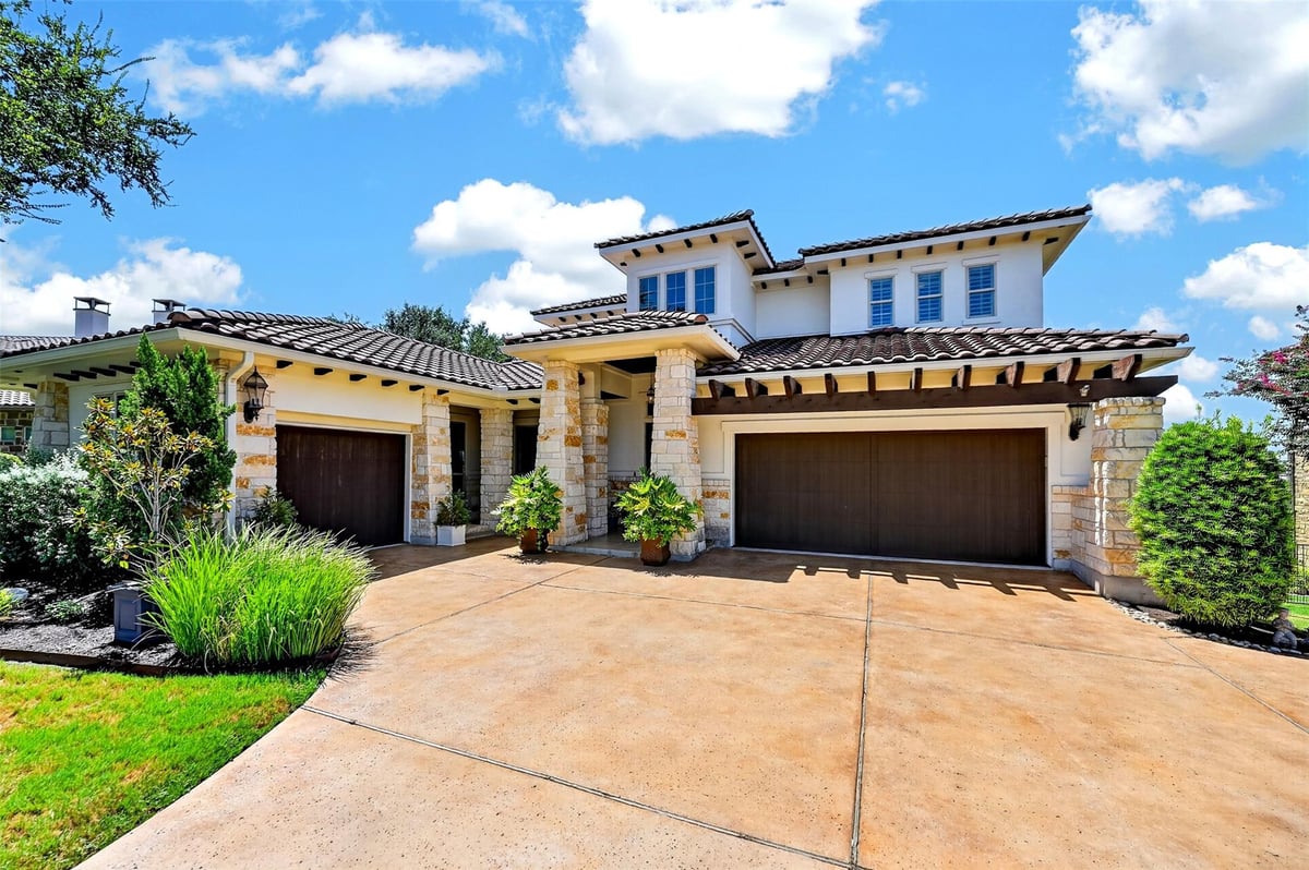 203 Martinique PASS - property photo 1 - Luxury home in Rough Hollow Sec 10, Austin, TX