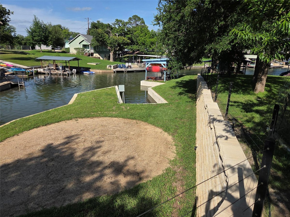 View 203 W Lakeshore Dr in Sunrise Beach 203 W Lakeshore Dr - front exterior - Luxury lot in Sunrise Beach, Sunrise Beach, TX