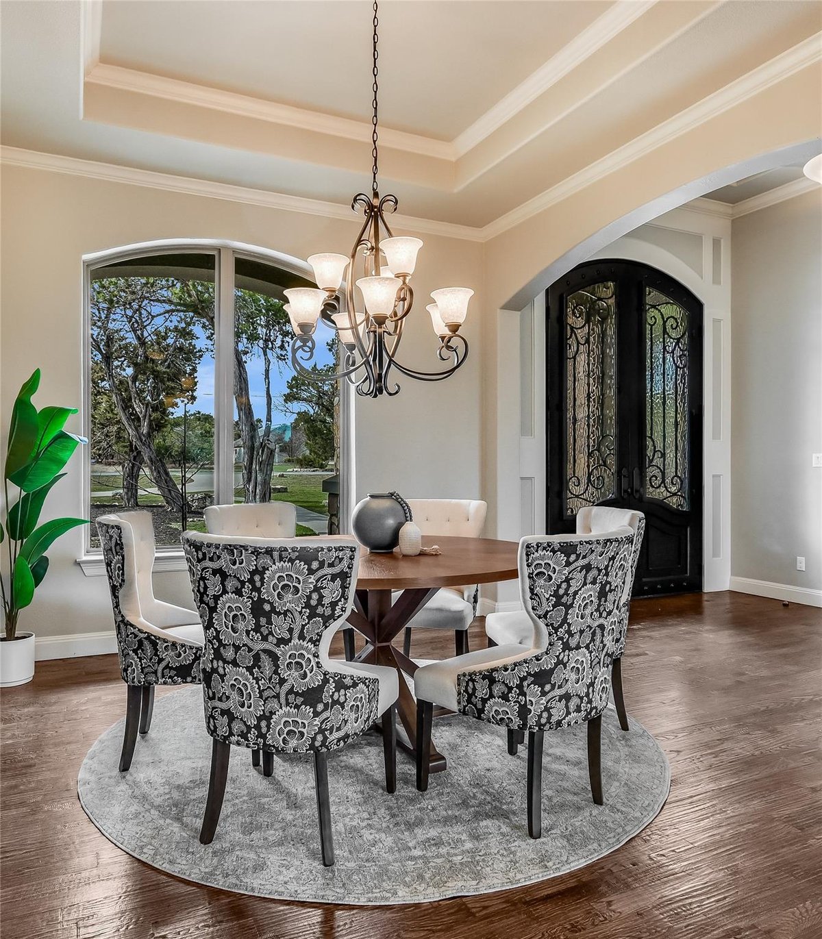 Primary bedroom at 2030 Palos Verdes - 5 bed 5 bath home