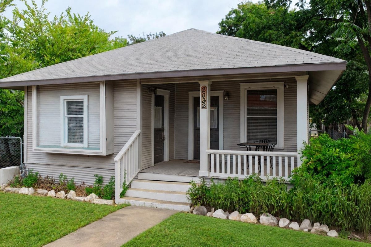 View 2032 E Cesar Chavez ST in East Austin 2032 E Cesar Chavez ST, photo 1 of 33, East Austin, Austin, TX