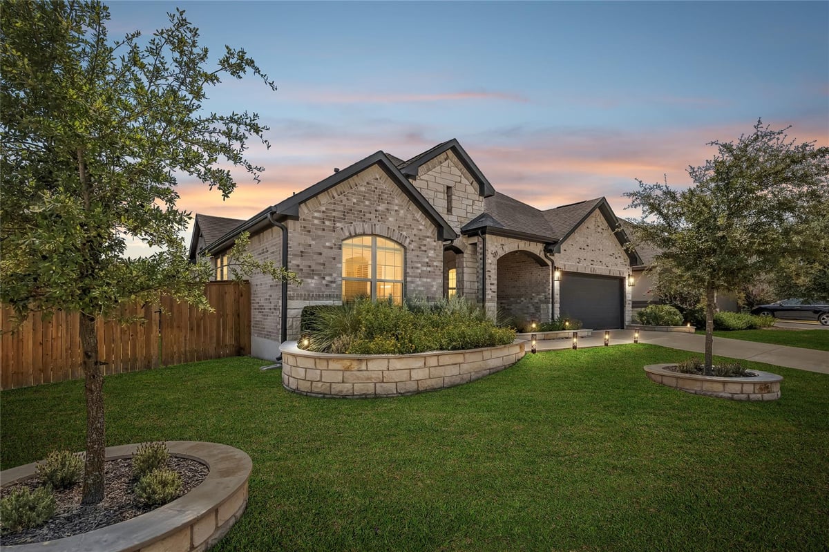 View 20321 Clare Island BND in Lakeside/Blackhawk 20321 Clare Island BND - property photo 1 - Luxury home in Lakeside/Blackhawk, Pflugerville, TX