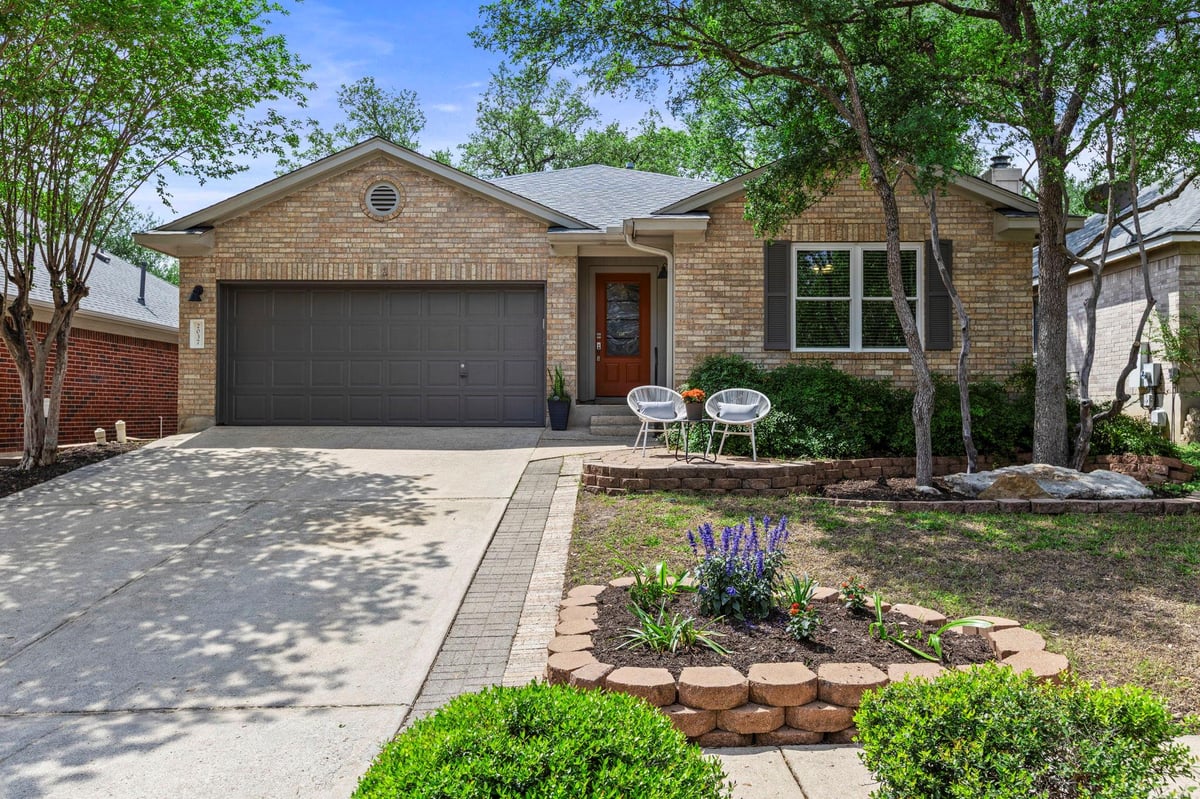 View 2037 Desco Dr in Hillcrest Sec 01 2037 Desco Dr - front exterior - Luxury home in Hillcrest Sec 01, Austin, TX