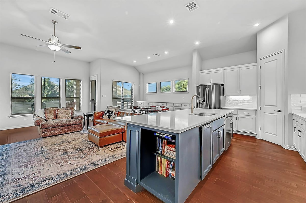 Living area at 204 Belford St - 4 bed 3 bath home