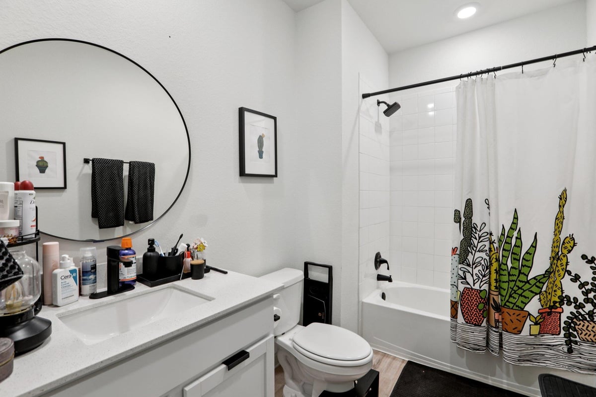 Bathroom at 204 Cupreata Ln - 4 bed 3 bath home