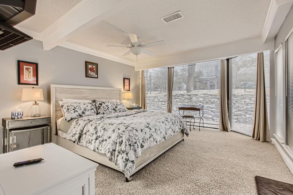 204 World Of Tennis Sq Unit #C15 - front exterior - Luxury home in Lakeway World Tennis Condo, Lakeway, TX