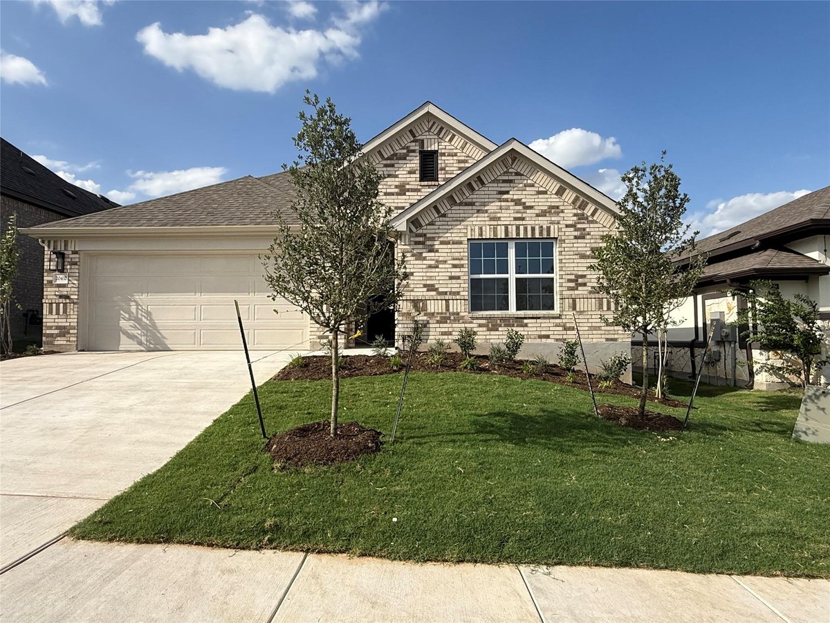 20432 Gillbrand RD - front exterior - Luxury home in Carillon, Manor, TX