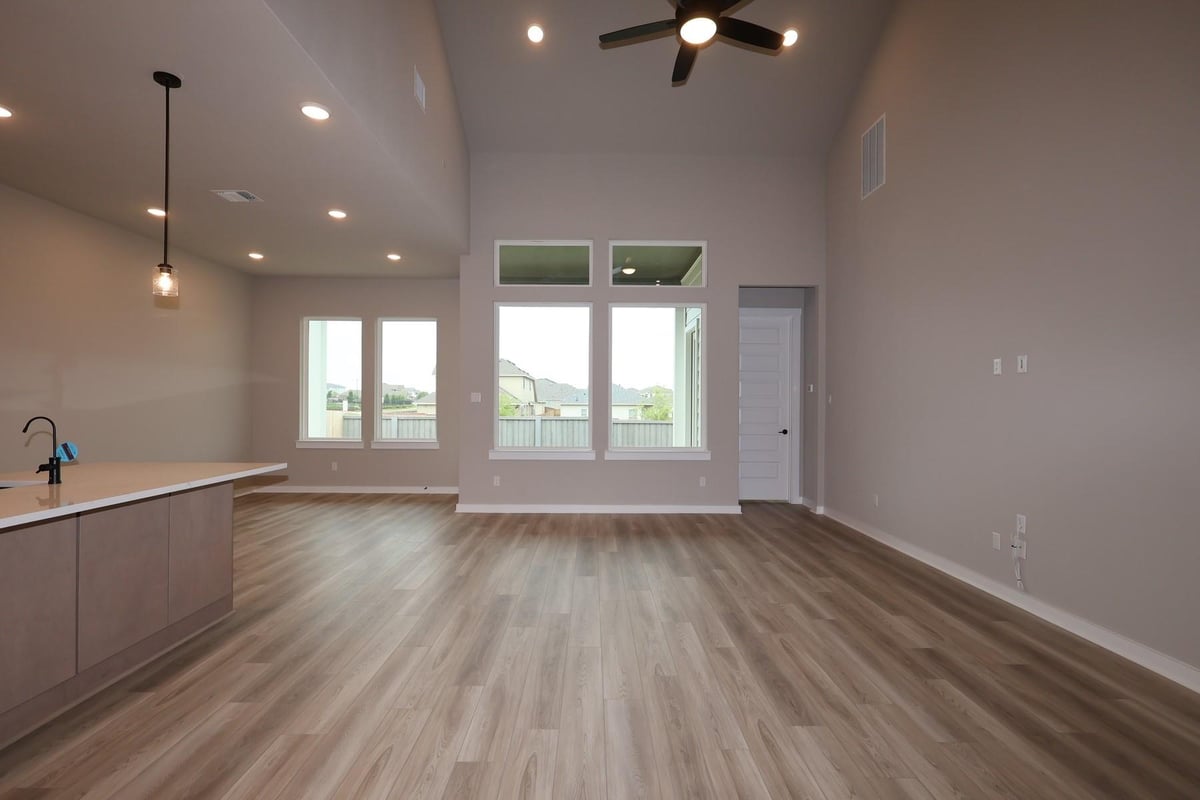 Bathroom at 205 Marisol Bend - 4 bed 3 bath home