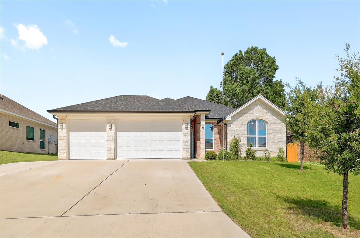 View 205 Slippery Elm DR in Nolanville 205 Slippery Elm DR, photo 1, Nolanville, Nolanville, TX