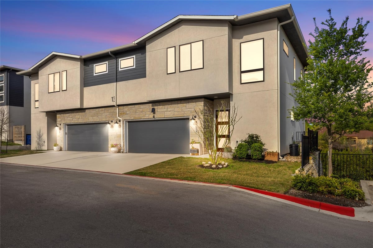 2050 Lohmans Spur Rd Unit #1302 - front exterior - Luxury home in The Landing at Lakeway, Lakeway, TX