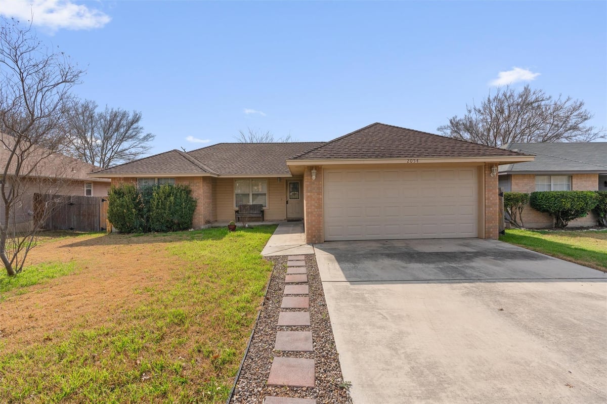 View 2054 Bentwood Dr in Bentwood 2054 Bentwood Dr - front exterior - Luxury home in Bentwood, New Braunfels, TX
