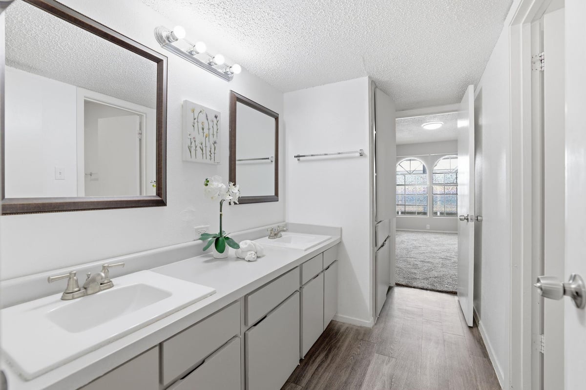 Kitchen - 101 E 33rd St Unit #206 Kitchen at 101 E 33rd St Unit #206 - 3 bed 2 bath home
