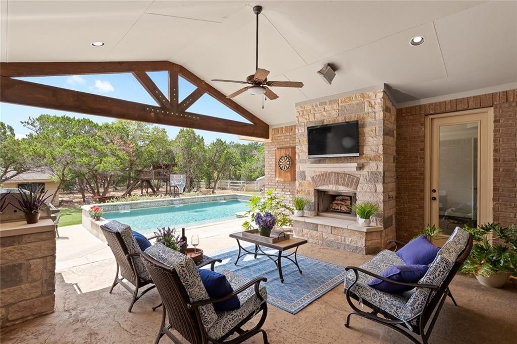 View 2065 Flint Rock LOOP 2065 Flint Rock LOOP - front exterior - Luxury home in Driftwood, TX