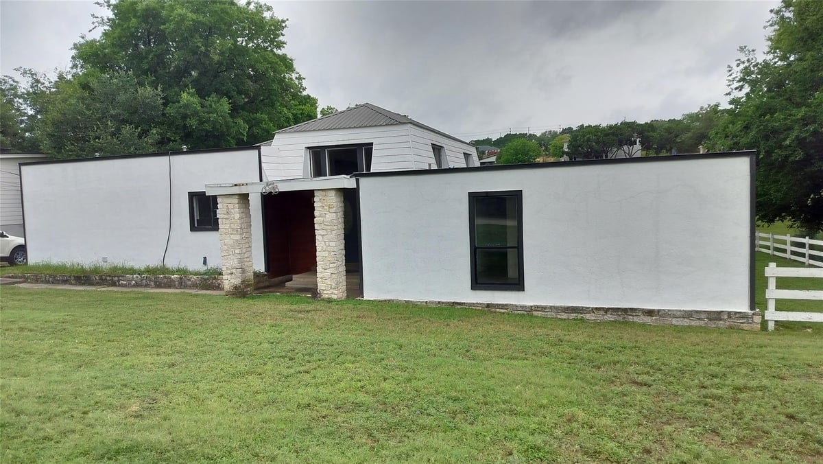 View 20707 Greenpark DR in Country Club Estates Sec 07 20707 Greenpark DR - front exterior - Luxury home in Country Club Estates Sec 07, Lago Vista, TX