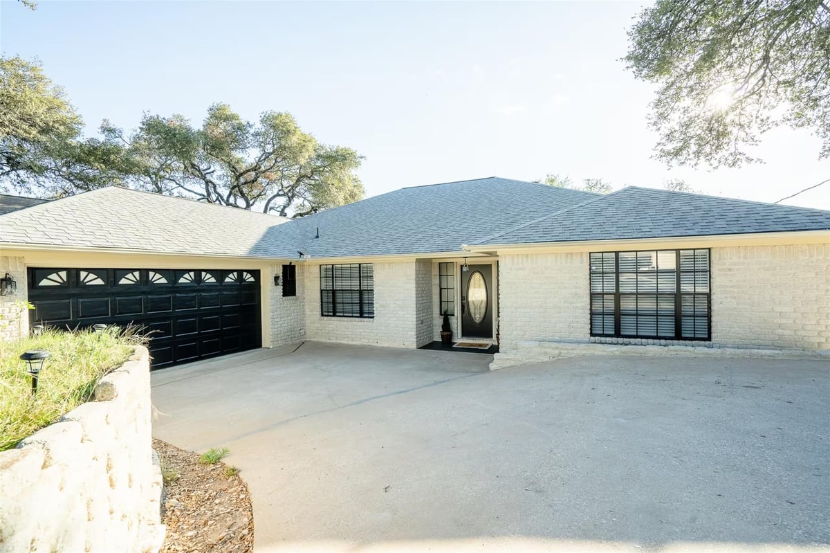 View 20712 Camel Back ST in Lago Vista 20712 Camel Back ST, photo 1 of 40, Lago Vista, Lago Vista, TX