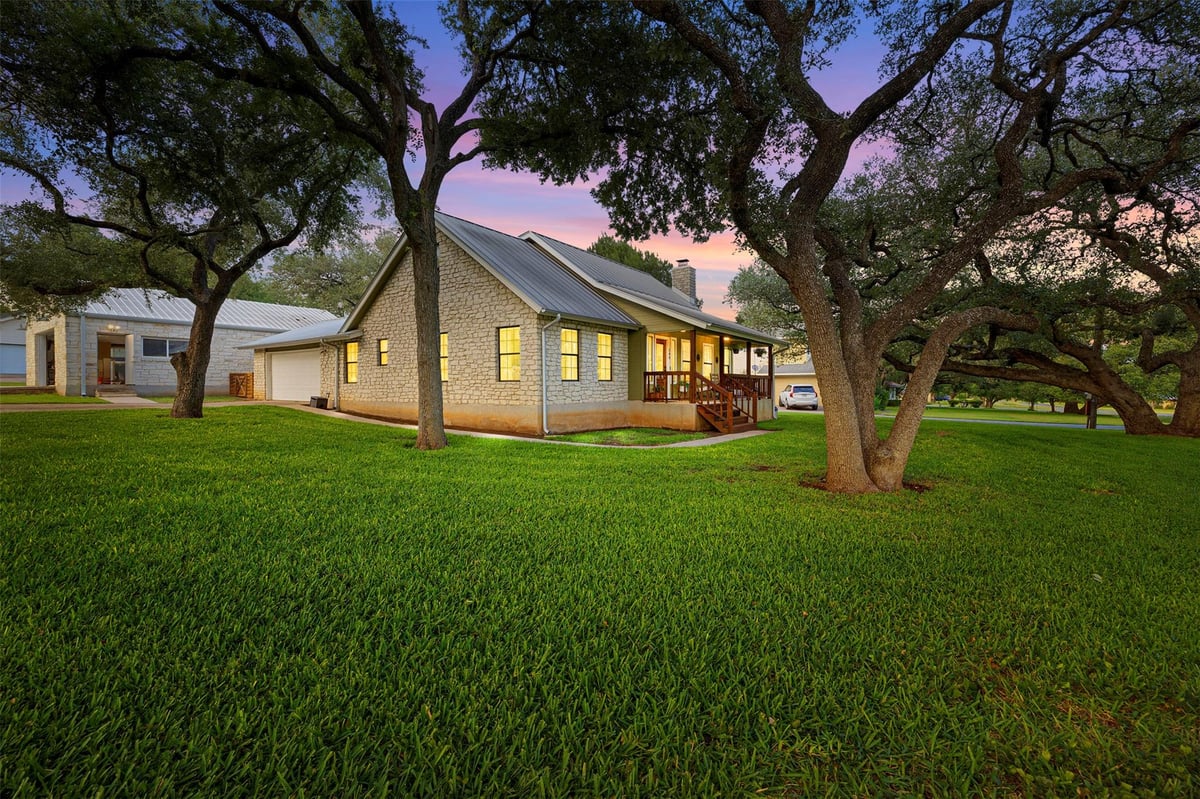 View 208 Willet DR in LEISUREWOODS #3 LOT 5 BLK B 208 Willet DR - front exterior - Luxury home in LEISUREWOODS #3 LOT 5 BLK B, Buda, TX