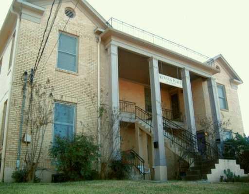 View 209 Academy Dr in KENNAS PLACE CONDOMINIUM 209 Academy Dr - property photo 1 - Luxury home in KENNAS PLACE CONDOMINIUM, Austin, TX
