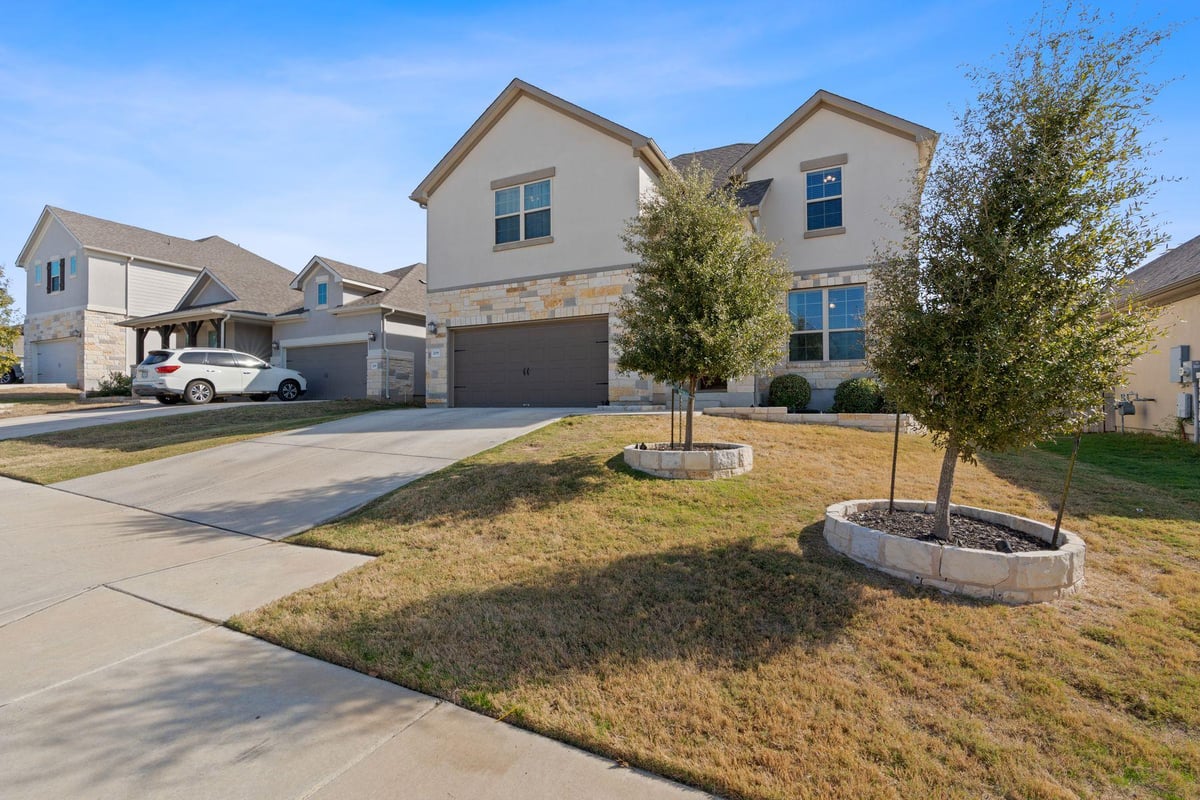 View 209 Birkshire DR in Vista Pointe Ph 1 209 Birkshire DR - front exterior - Luxury home in Vista Pointe Ph 1, Georgetown, TX