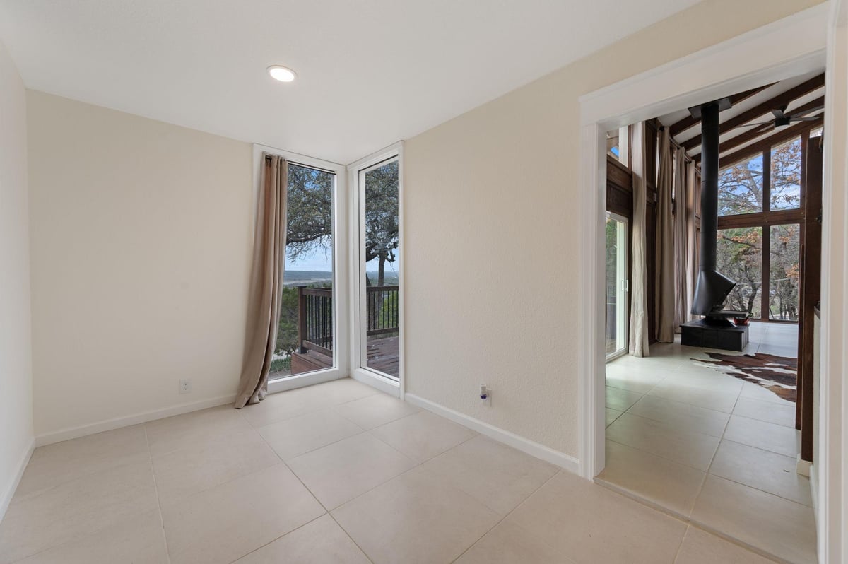 Kitchen at 20904 Roundup Trl - 3 bed 3 bath home