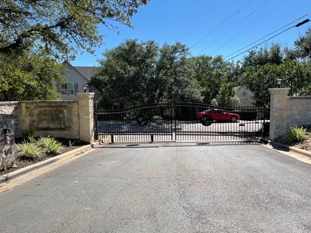 View 21 Treemont DR in Rollingwood 21 Treemont DR, photo 1, Rollingwood, Austin, TX