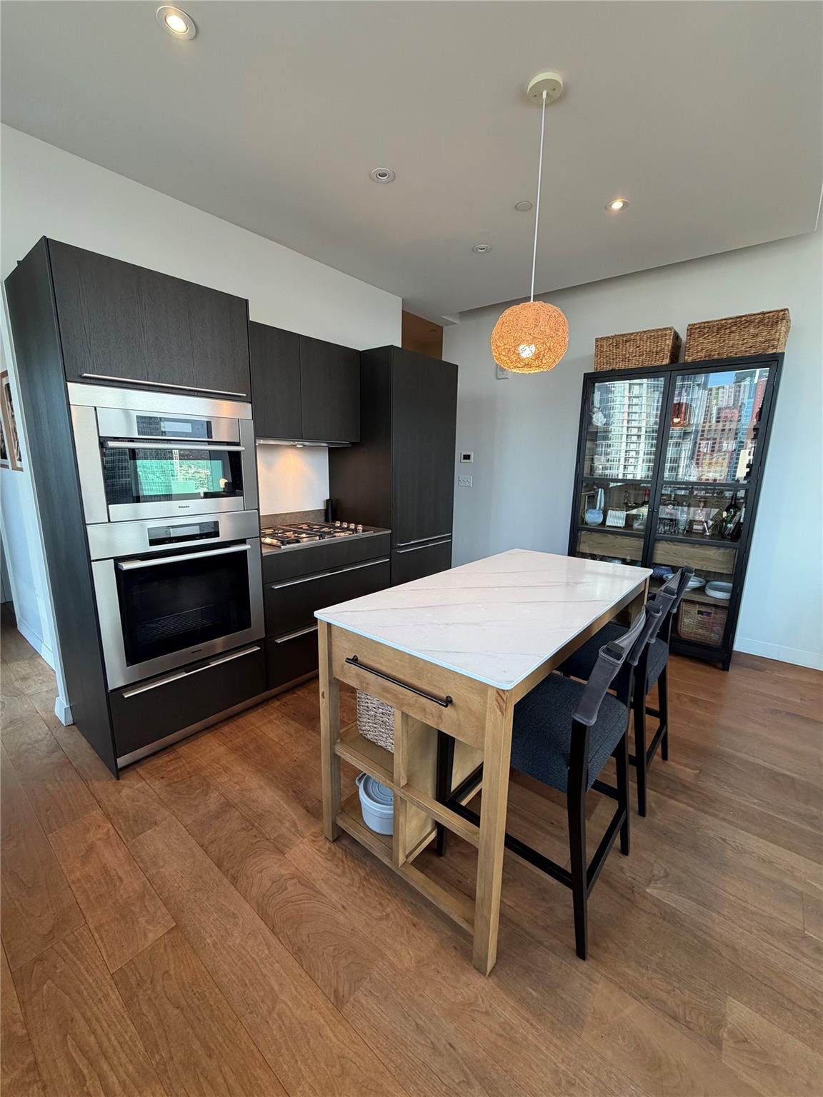 View 210 Lavaca ST Unit #2013 in Condo 210 Lavaca ST Unit #2013 - property photo 1 - Luxury home in Condo, Austin, TX