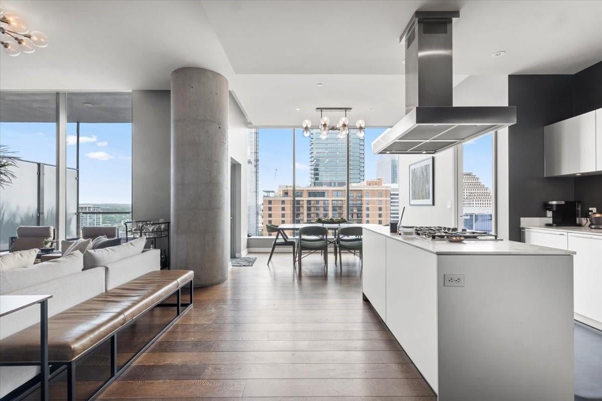 View 210 Lavaca ST Unit #2311 in Downtown Austin 210 Lavaca ST Unit #2311, photo 1, Downtown Austin, Austin, TX