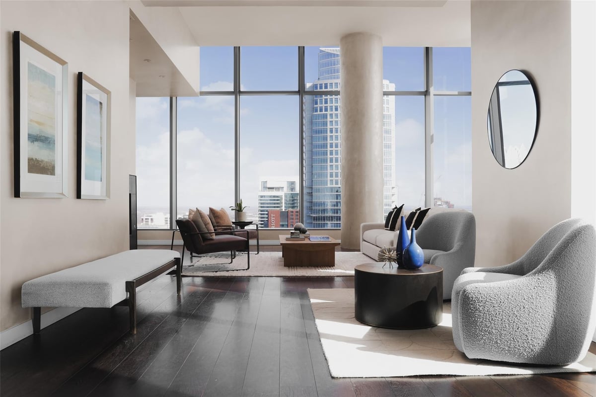 210 Lavaca St Unit #3601 - front exterior - Luxury home in Condo, Austin, TX