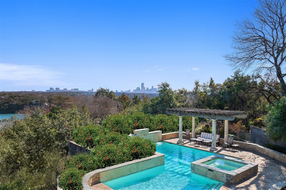 View 2100 Westlake DR in Lake Shore Add 2100 Westlake DR - property photo 1 - Luxury home in Lake Shore Add, Austin, TX