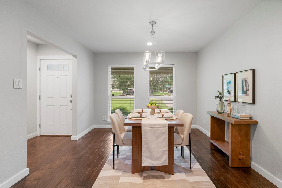 Primary bedroom at 2101 Falcon Hill Dr - 3 bed 2 bath home