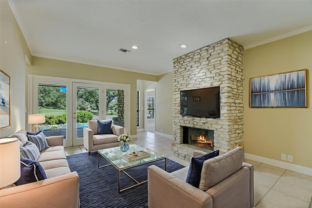 Kitchen at 2104 Chipshot Ct - 3 bed 3 bath home