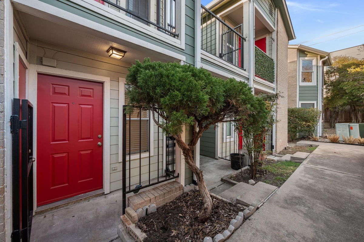 View 2104 Cullen Ave Unit #113 in ALLENDALE CONDOMINIUMS AMEND 2104 Cullen Ave Unit #113 - front exterior - Luxury home in ALLENDALE CONDOMINIUMS AMEND, Austin, TX