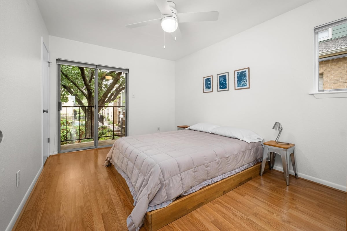 Primary bedroom at 2104 Cullen Ave Unit #202 - 1 bed 1 bath home