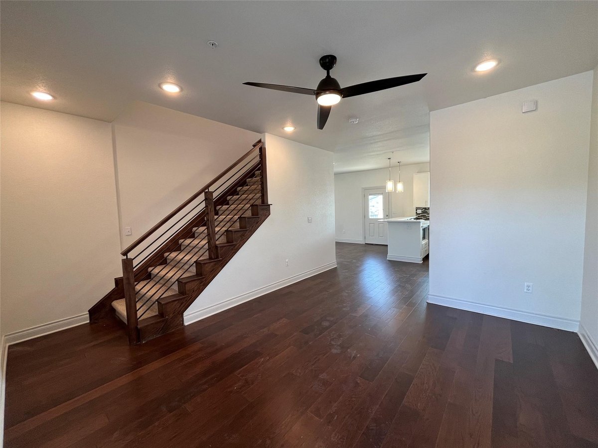 Living area at 2105 Tiger Trl Unit #501 - 3 bed 2 bath home