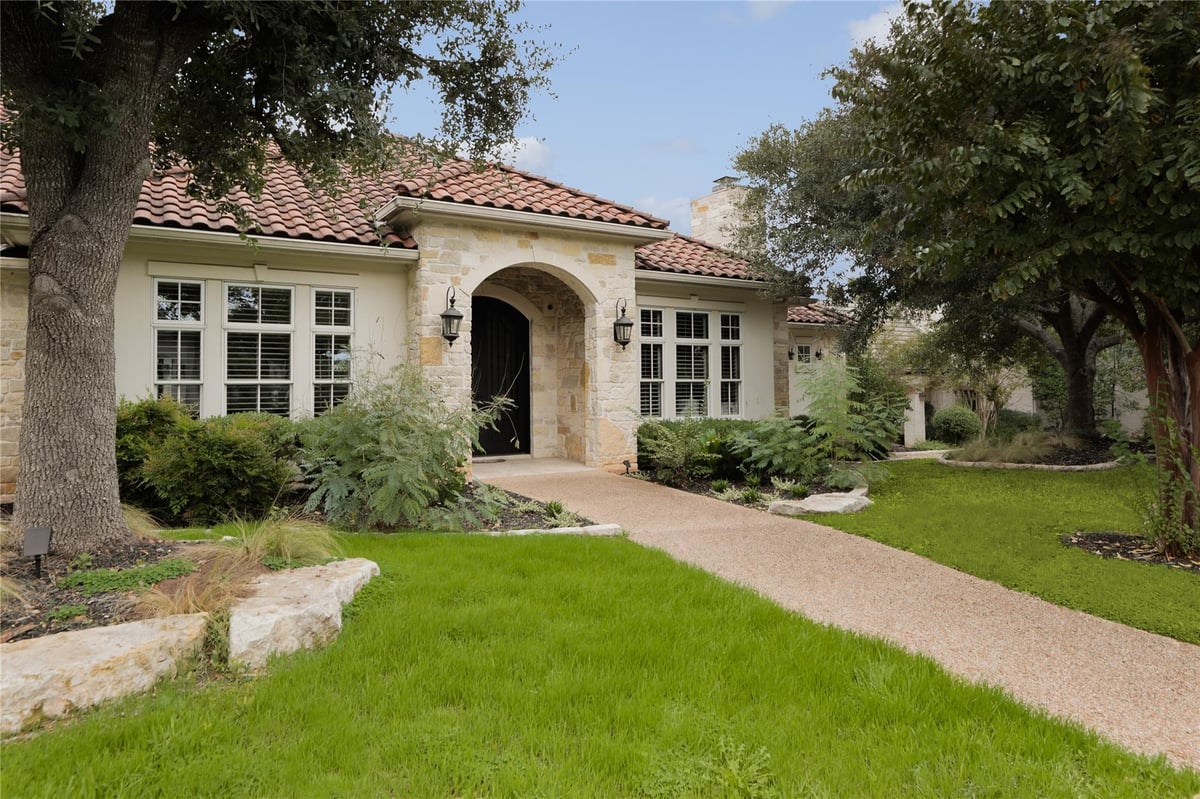 View 2109 Far Gallant DR in Davenport Ranch Ph 07 Sec 03 2109 Far Gallant DR - front exterior - Luxury home in Davenport Ranch Ph 07 Sec 03, Austin, TX