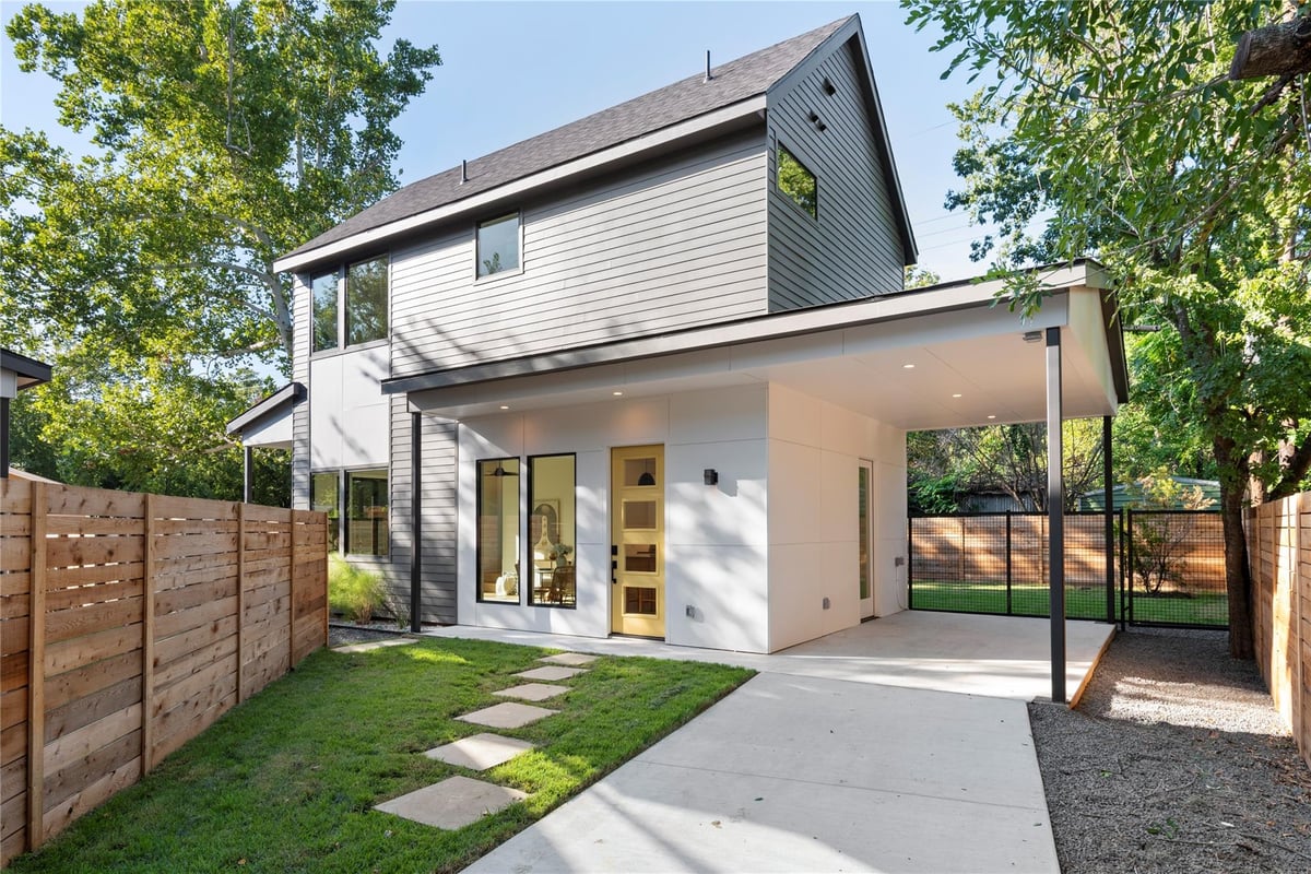 2109 Wordsworth Dr Unit #2 - front exterior - Luxury home in Porter Heights, Austin, TX