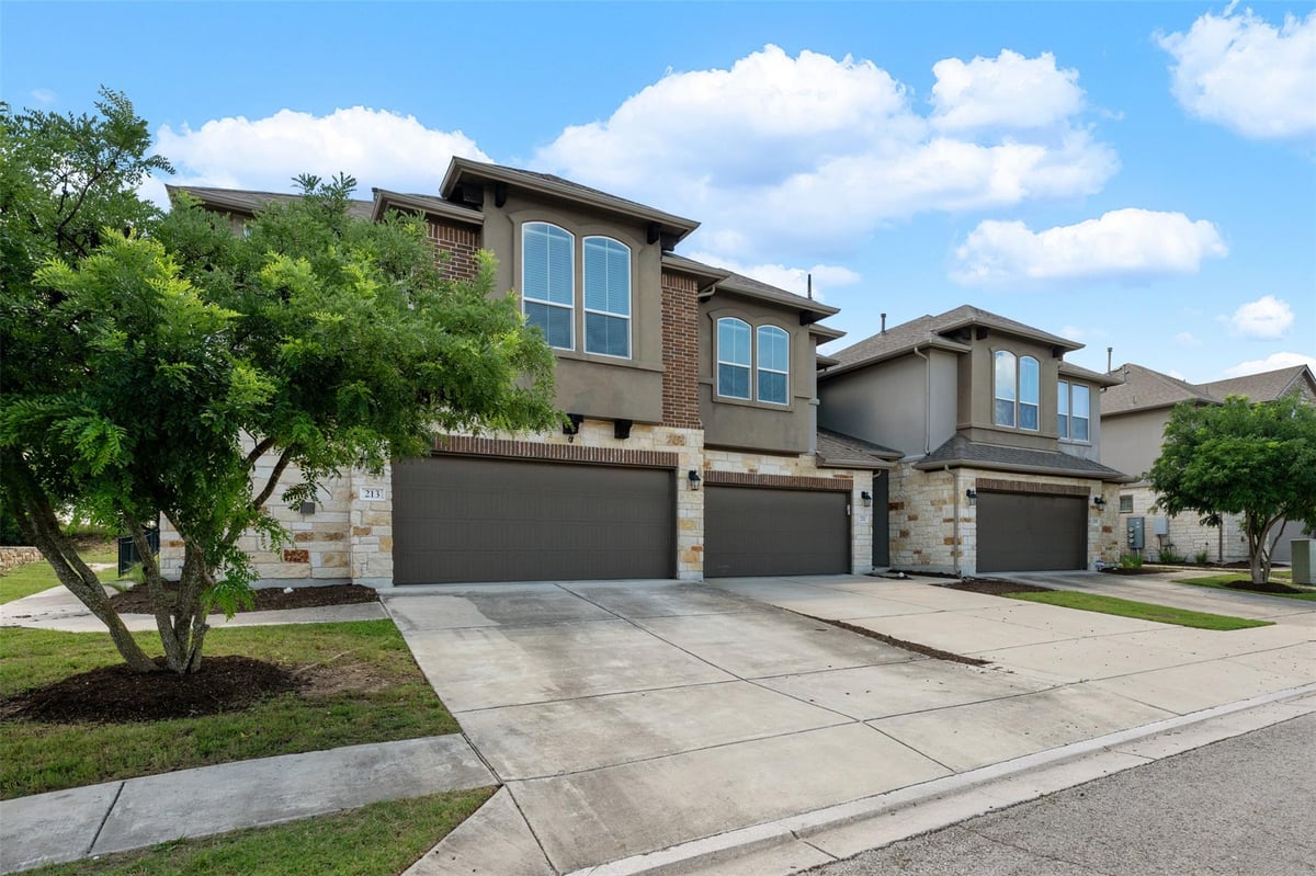 View 211 Parable in Carrington Court 211 Parable - front exterior - Luxury home in Carrington Court, Pflugerville, TX